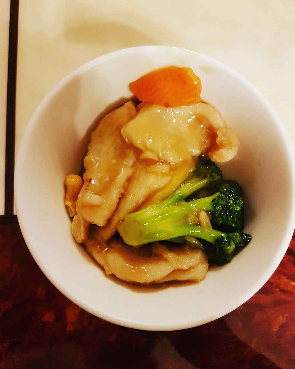 Chinese Smorgasbord - Photo 6