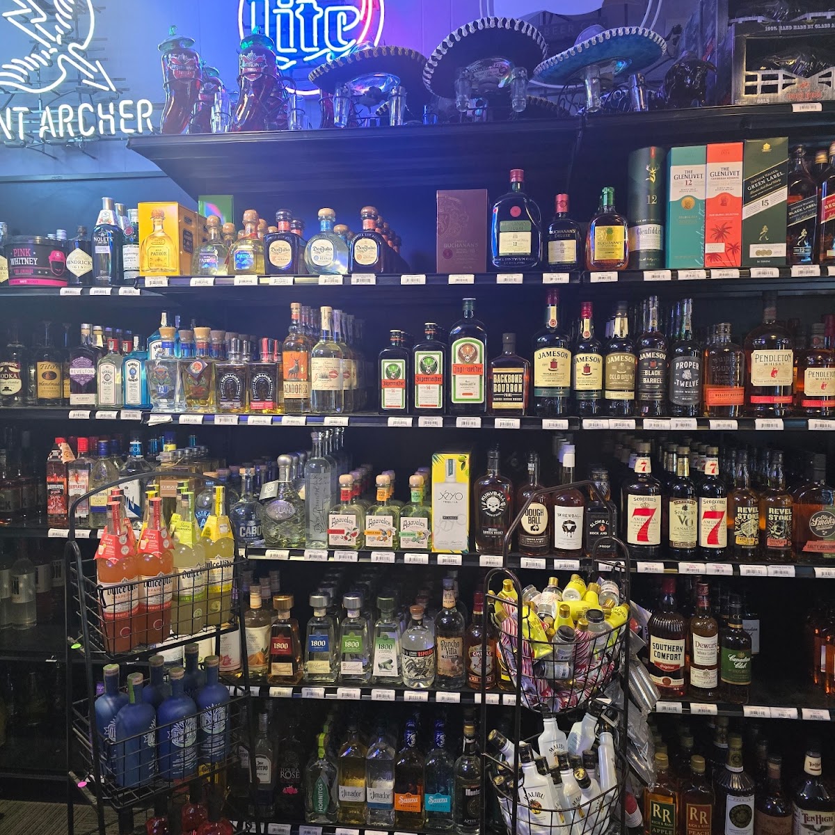 Bo's West - Photo 3