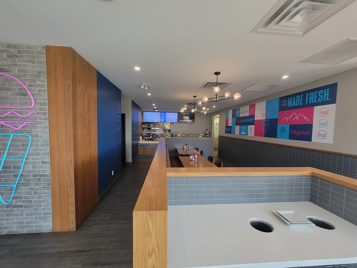 The Burger Parlour - Photo 4