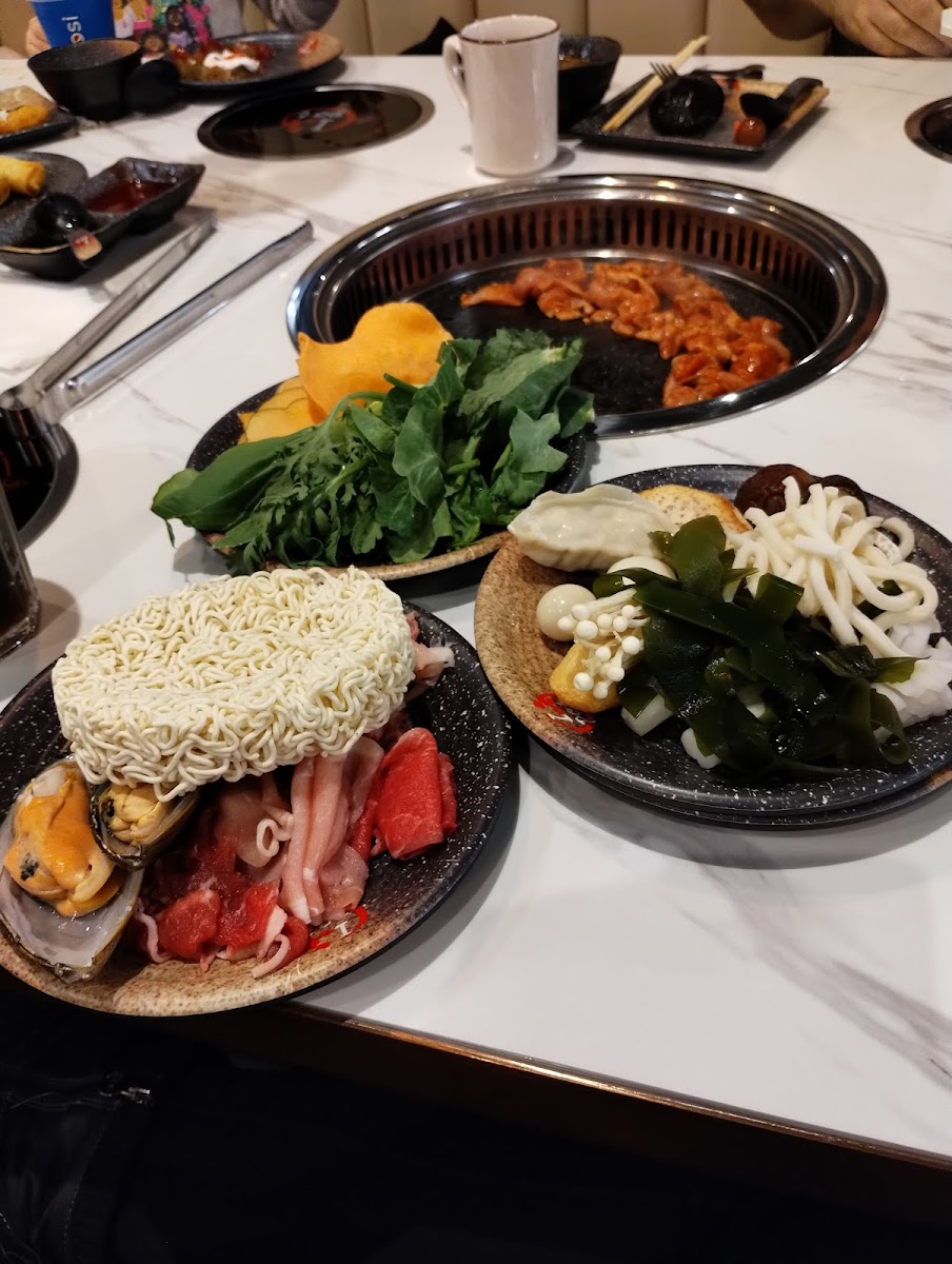 IPOT Hot Pot, BBQ & Sushi - Photo 5