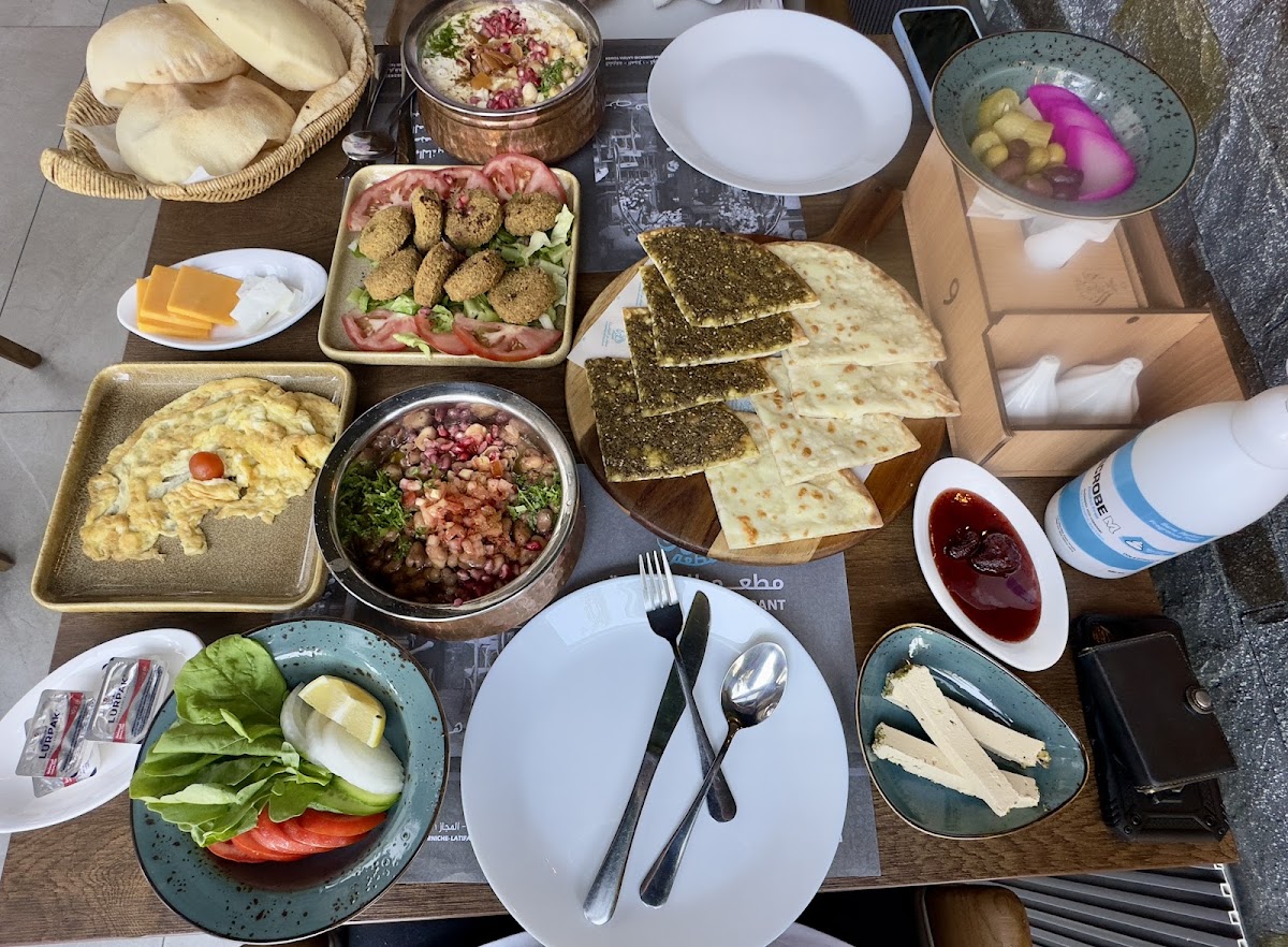 مطعم النوفرة - Alnawfara restaurant - Photo 3