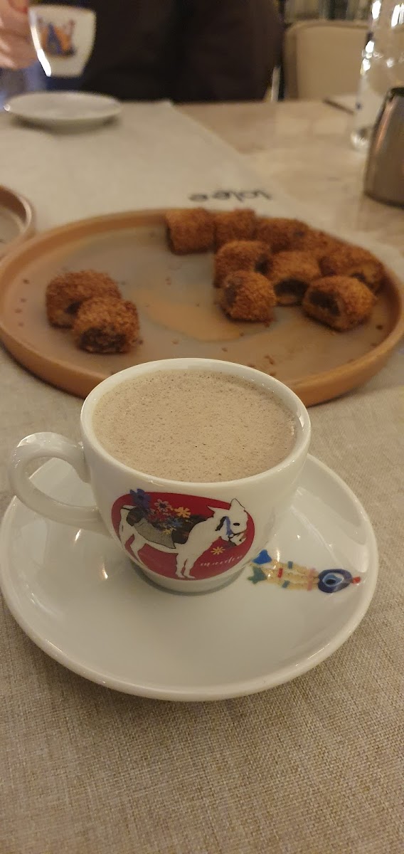 Lolee restaurant & patisserie - Photo 5