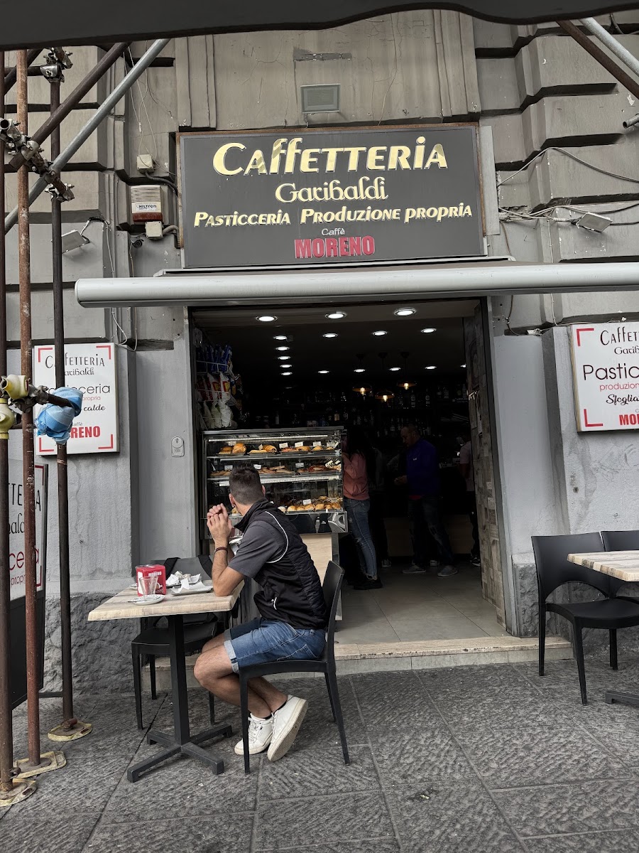 Caffetteria GARIBALDI - Photo 3