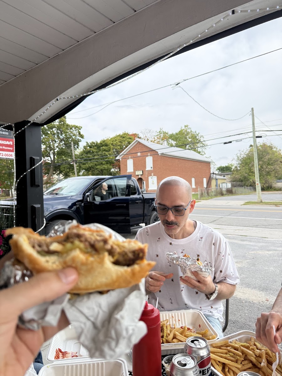 Prime Takeout - Photo 8