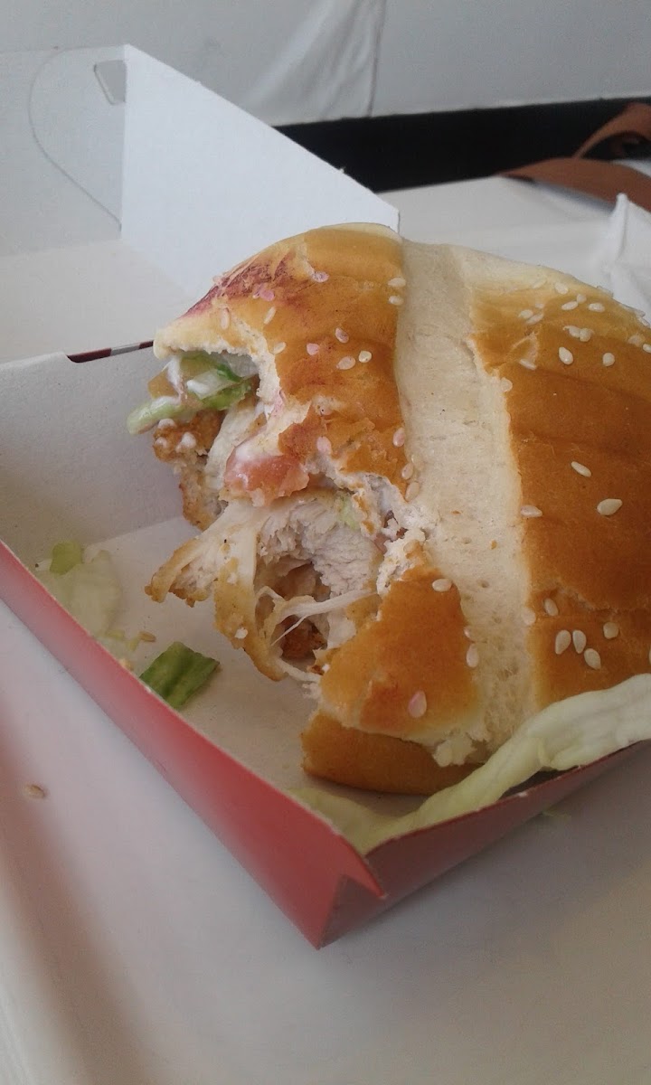 KFC Olievenhoutbosch - Photo 4