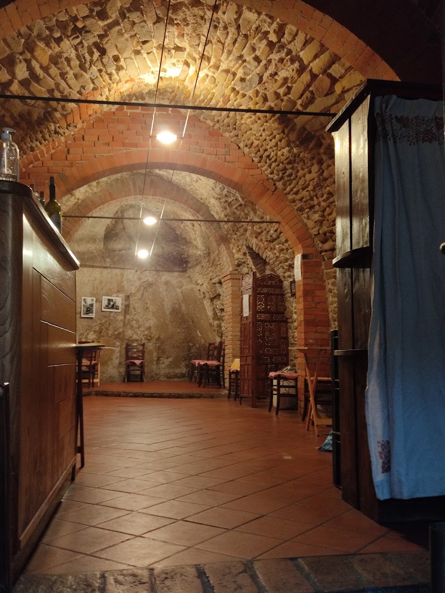 L'Osteria di Guercinoro - Photo 2