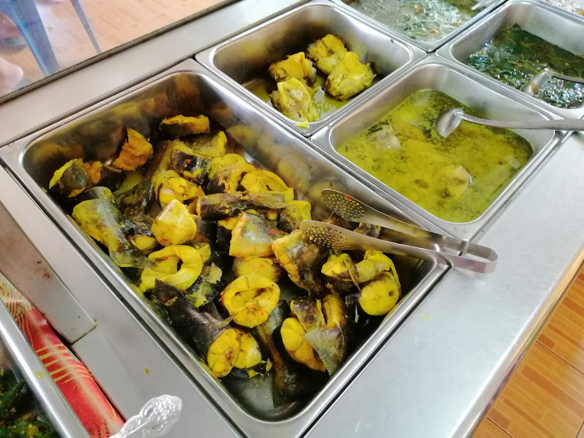 Kedai Makan Maa Selera Baung