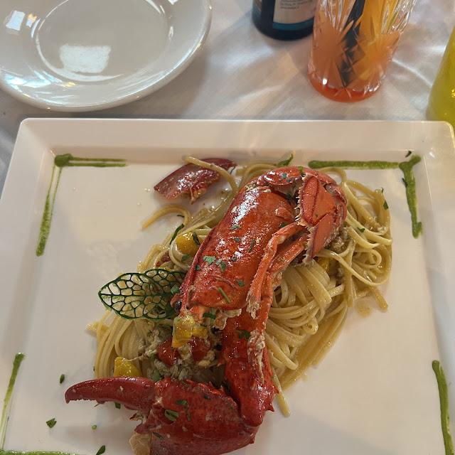 Linguine with Lobster Roll