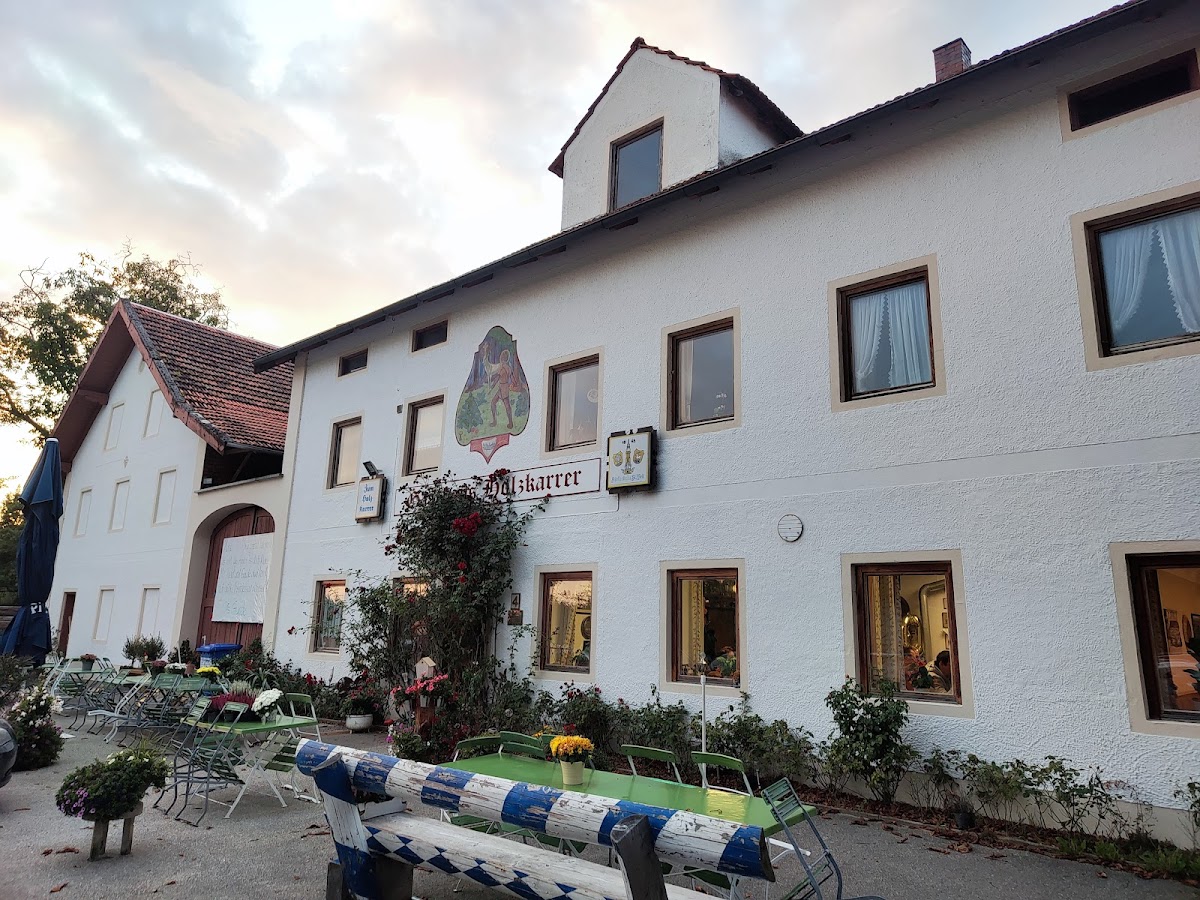 Gasthaus Holzkarrer - Photo 2