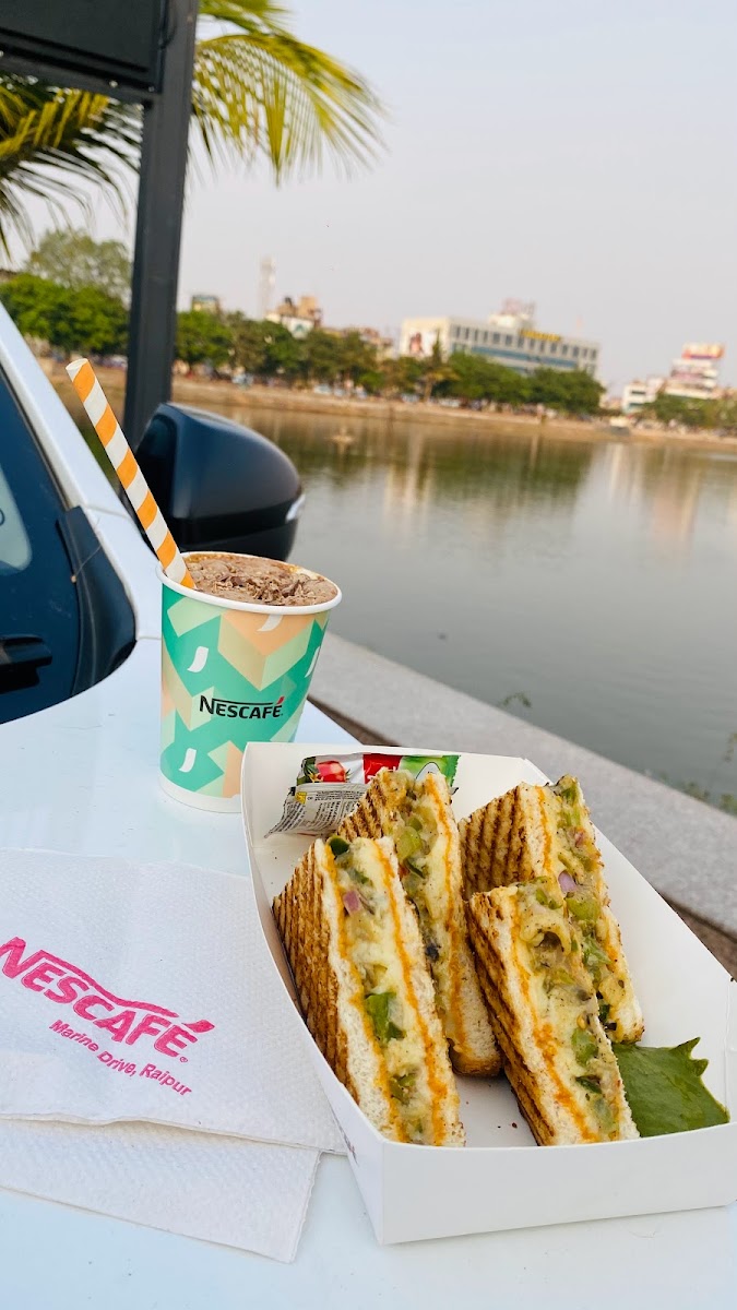 Café - Nescafé Marine Drive - Photo 2