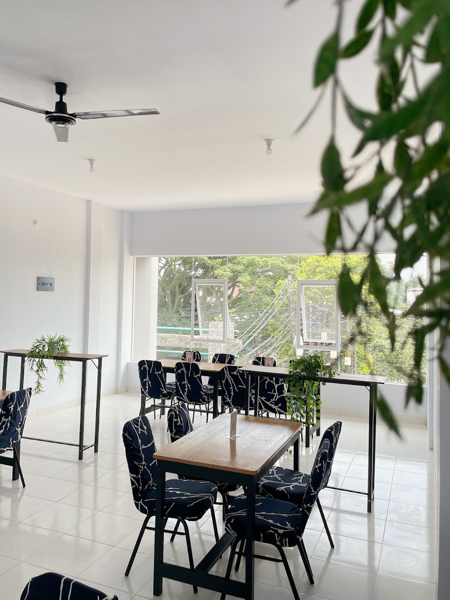 ASMARI Cafe, Eatery & Space - Photo 6