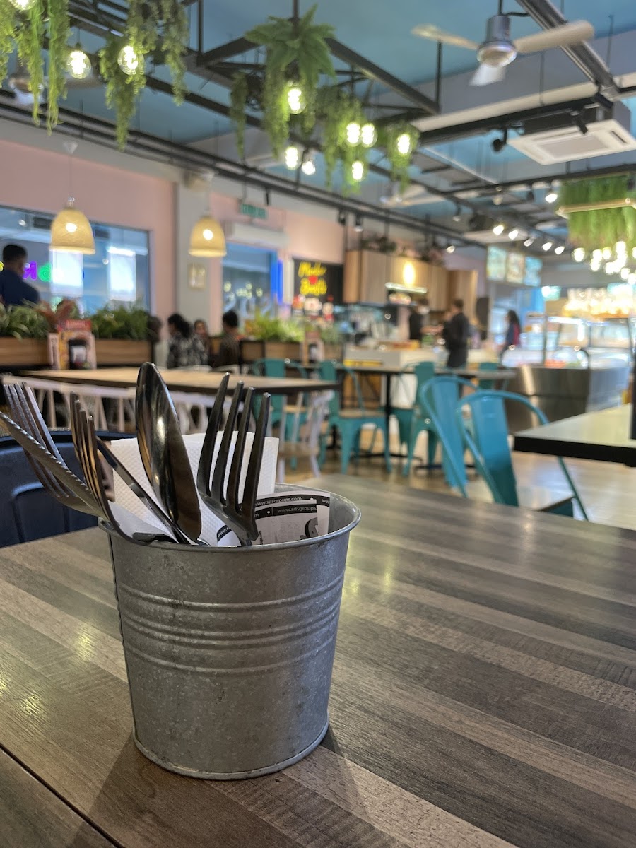 SDS Bakery & Cafe @ Taman Impian Emas - Photo 2