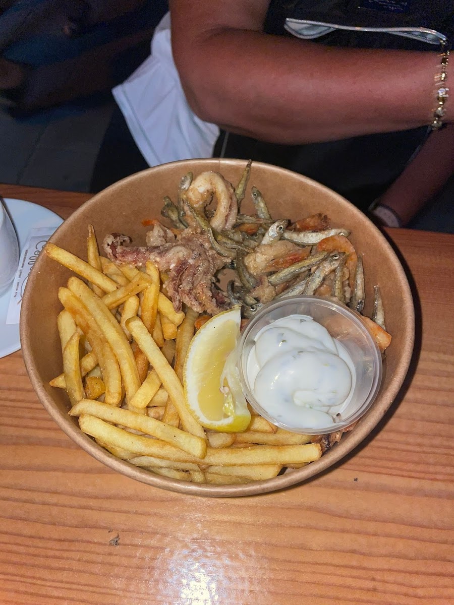 Santa Barbara Beach Food - Photo 4