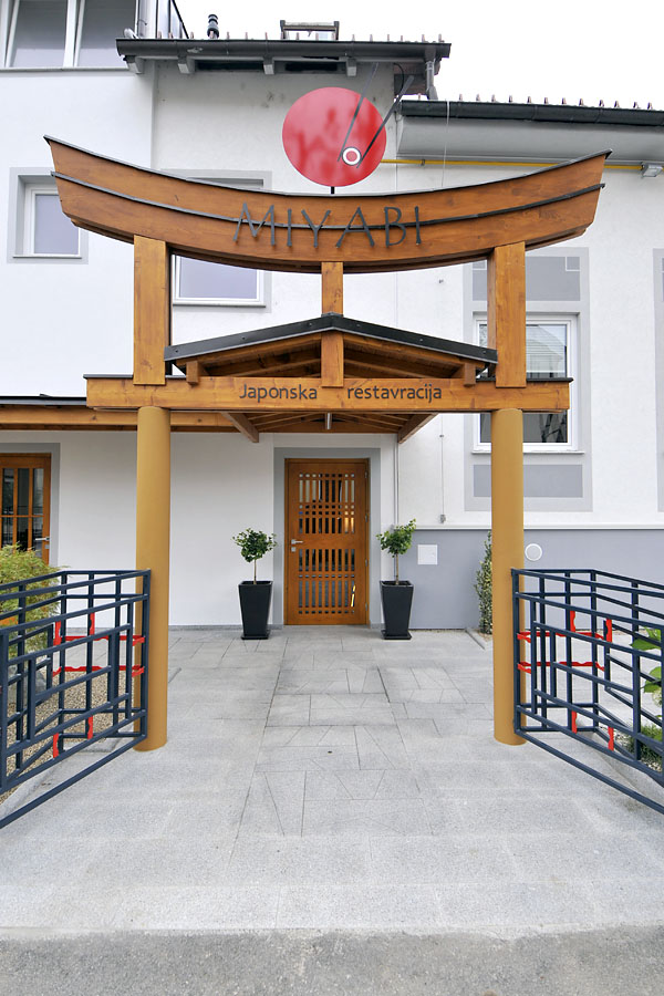 MIYABI Japonska restavracija & apartments