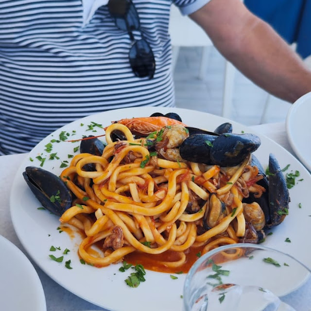 Tronconi Ai Frutti Di Mare