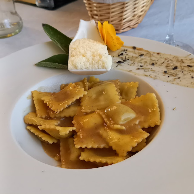 Agnolotti Al Sugo Ristretto Di Manzo