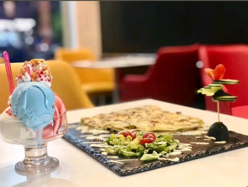 Café Restaurant Carré d'Or - Photo 9
