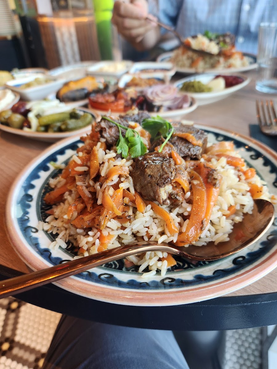 אושפלאו Oshpalao - בר אוכל אוזבקי - Photo 8