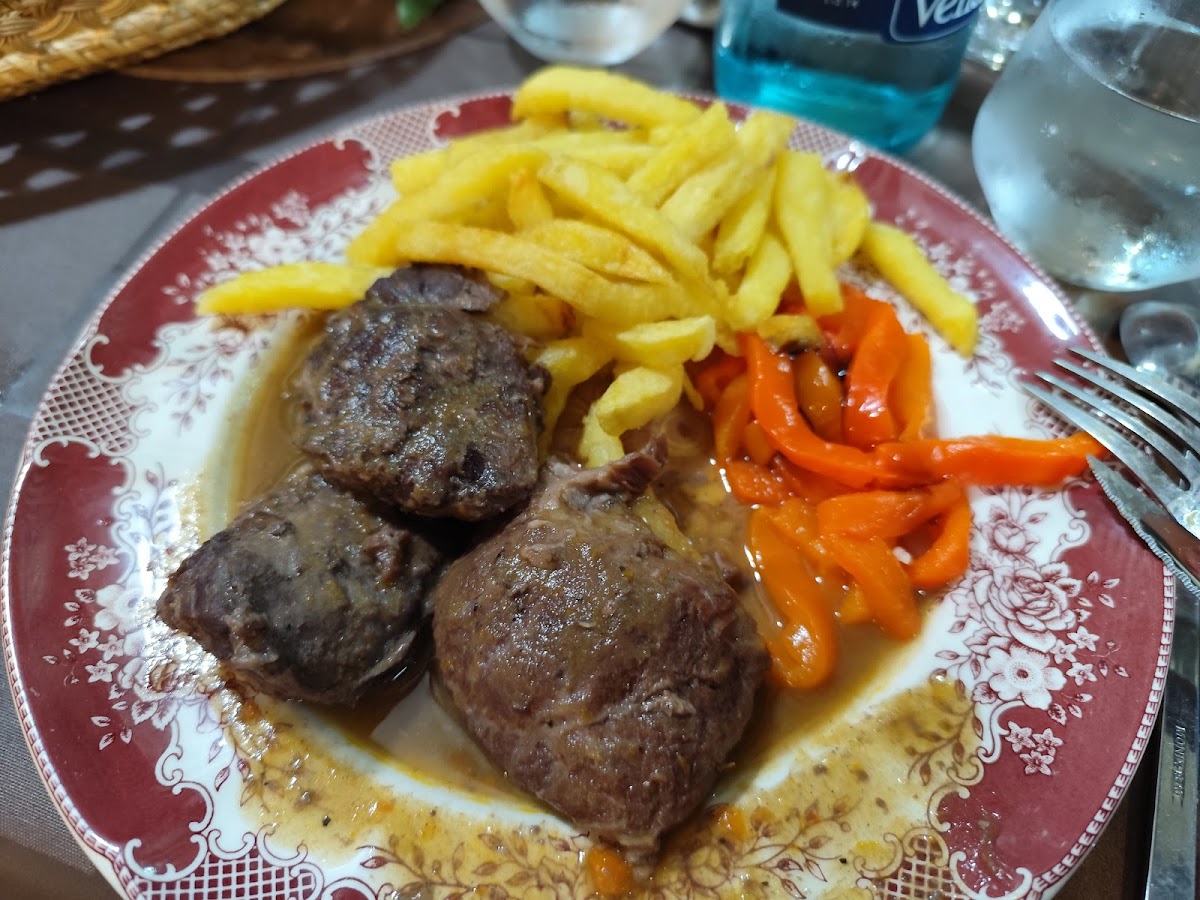 Mesón la Colmena - Photo 3