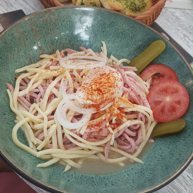 Wurstsalat