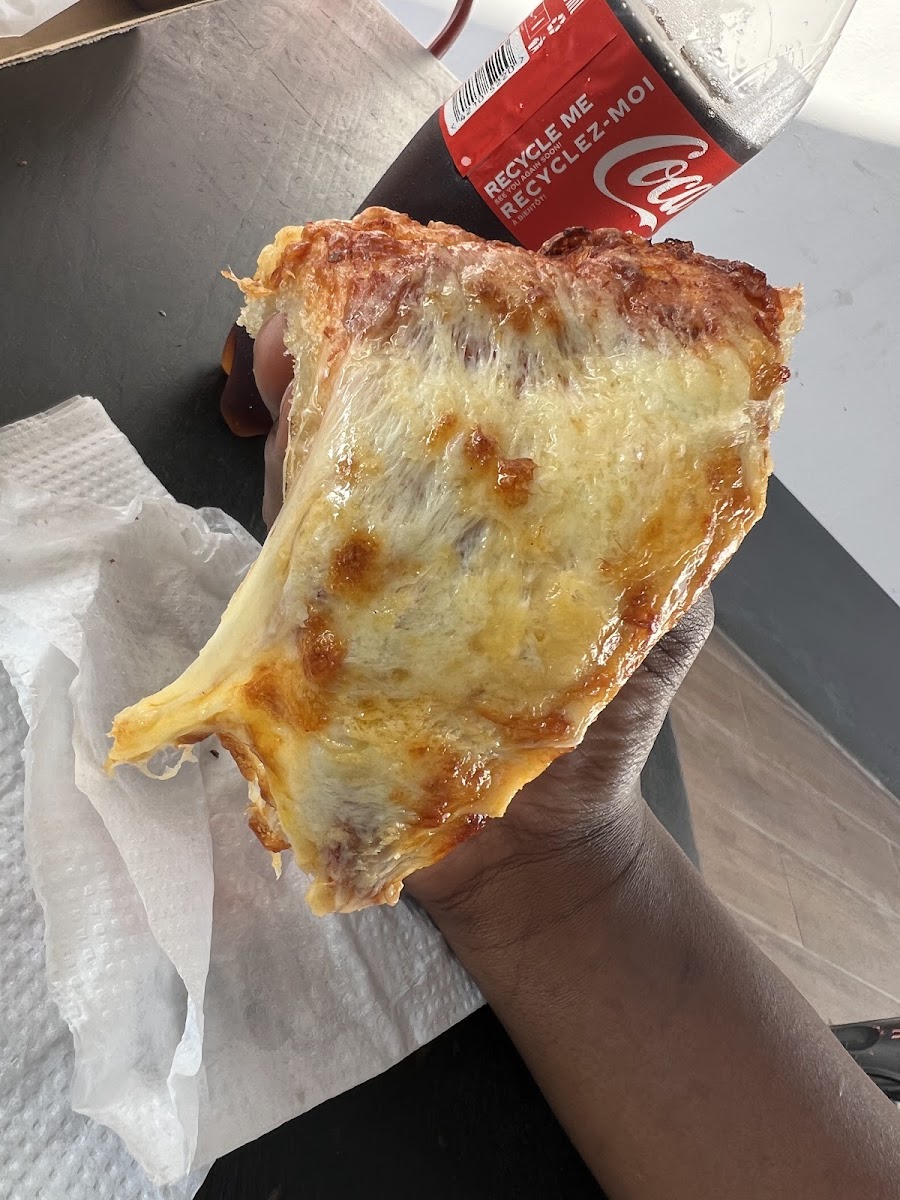 Pizza Hut - East Legon 2 - Photo 5