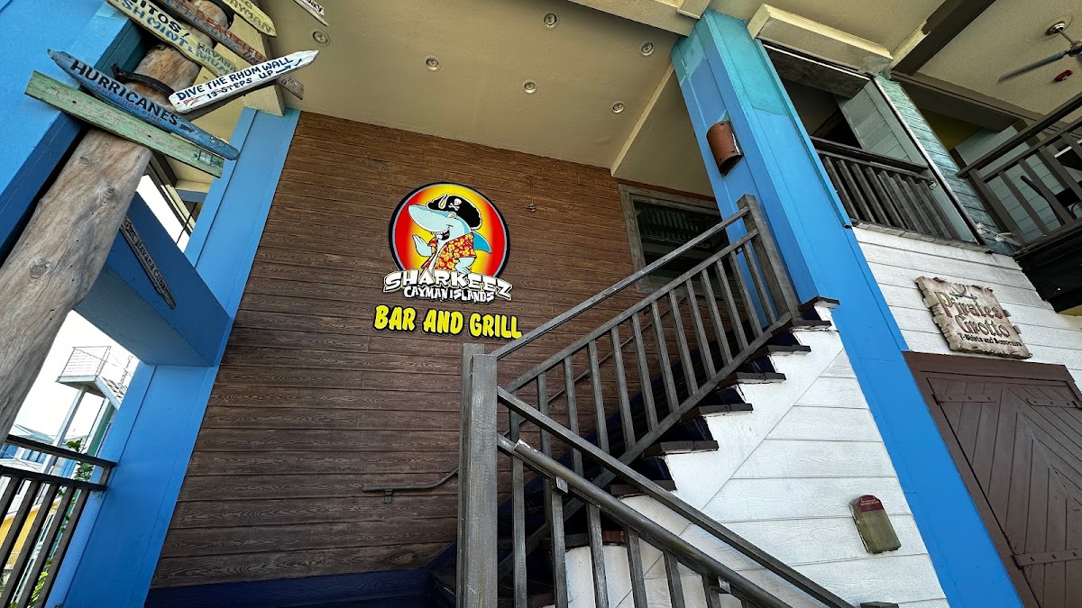 Sharkeez Bar