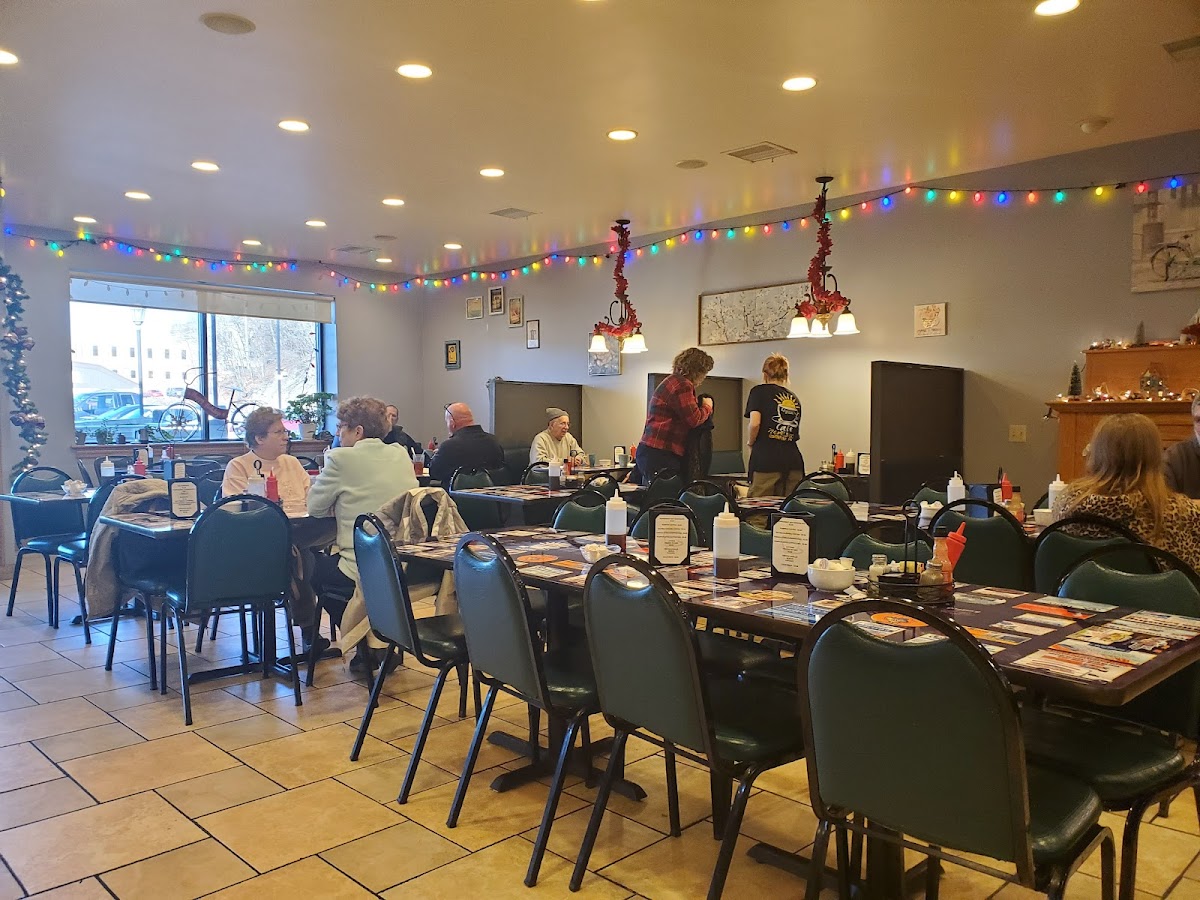 Crystal's Cafe