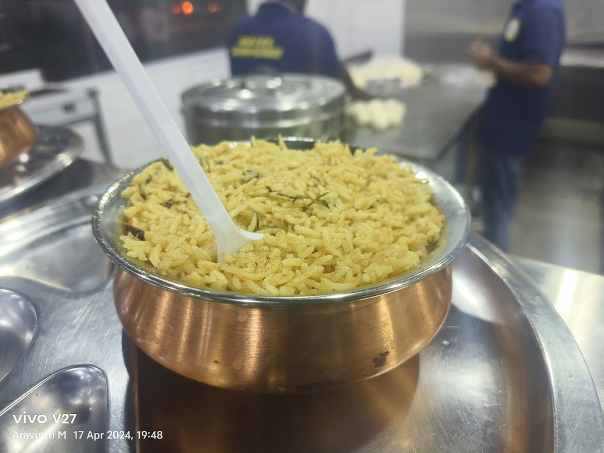 Tamilnadu Restaurant தமிழ்நாடு உணவகம் - Photo 2