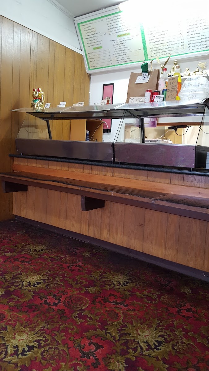 Oriental Restaurant - Photo 3