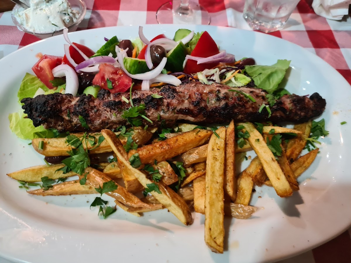 Taverna Picnic - Photo 6