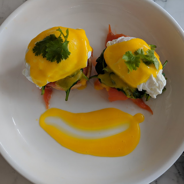 Salmon Benedict