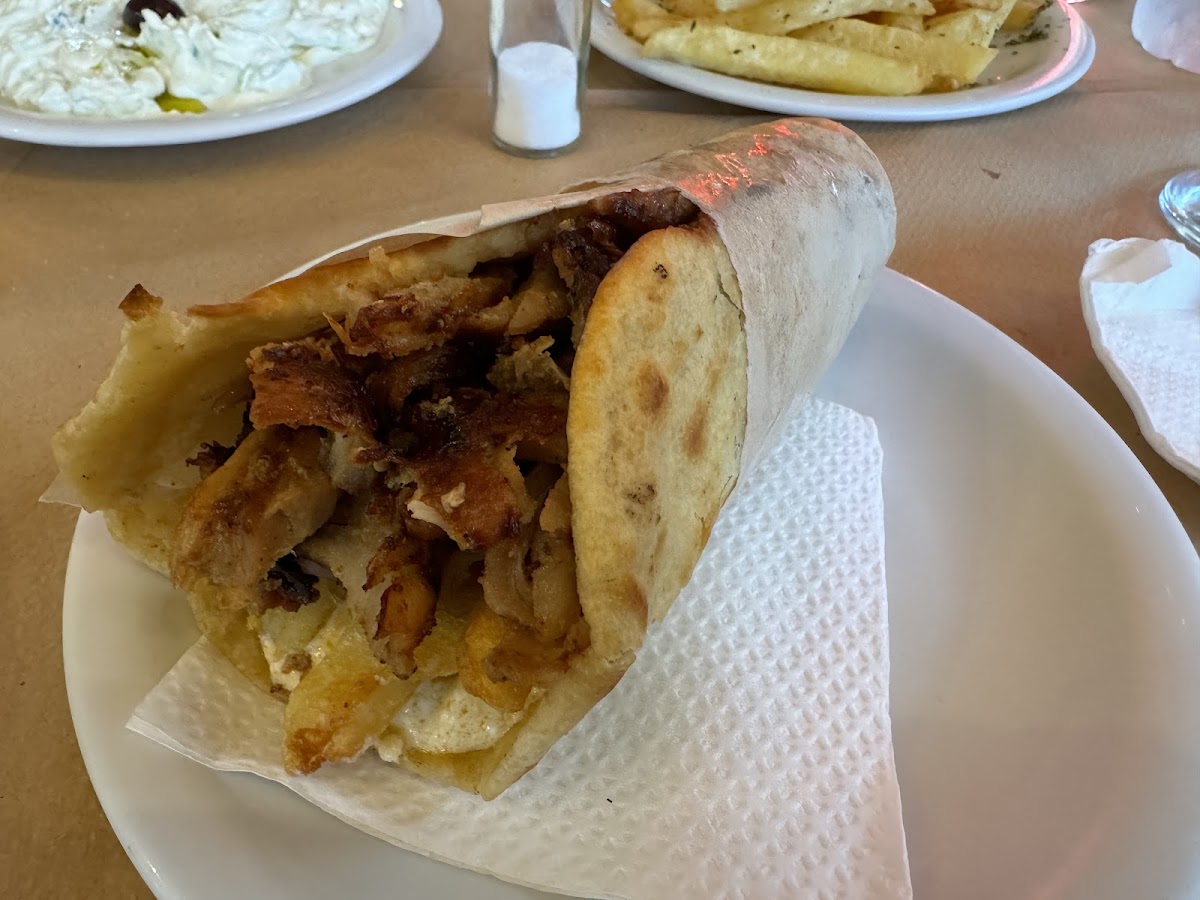 Babis Handmade Souvlaki - Photo 3