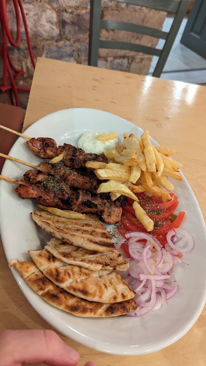 Babis Handmade Souvlaki - Photo 4