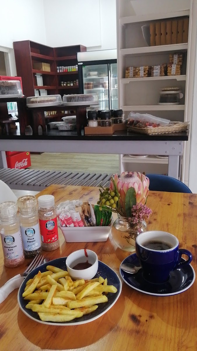 Enyas Coffee Shop - Photo 8