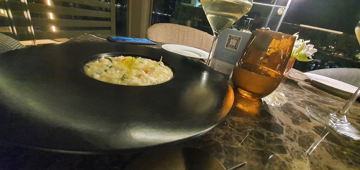 Nui Restaurant - Photo 9