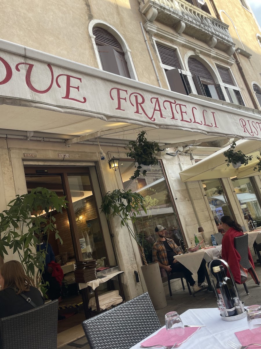 Ristorante Due Fratelli - Photo 2