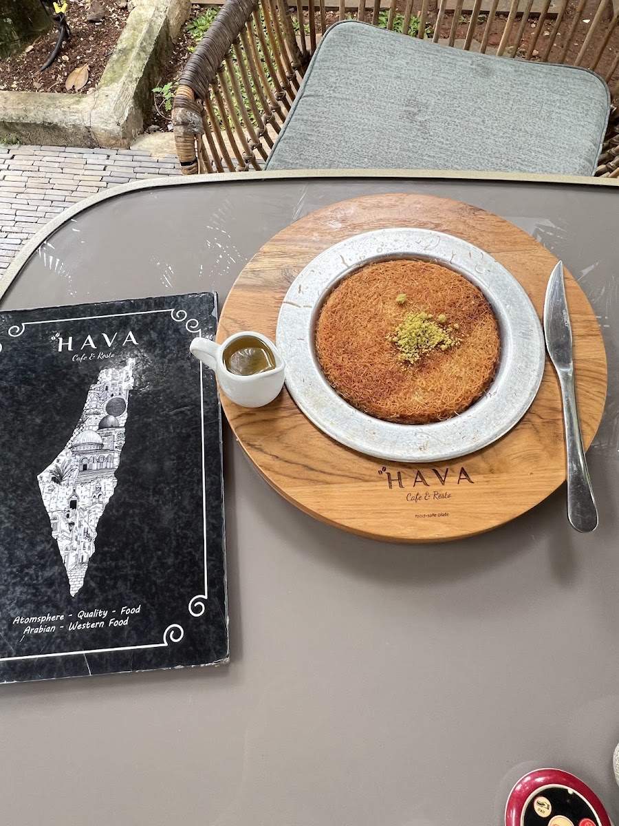Hava Cafe & Resto Bintaro - Photo 4