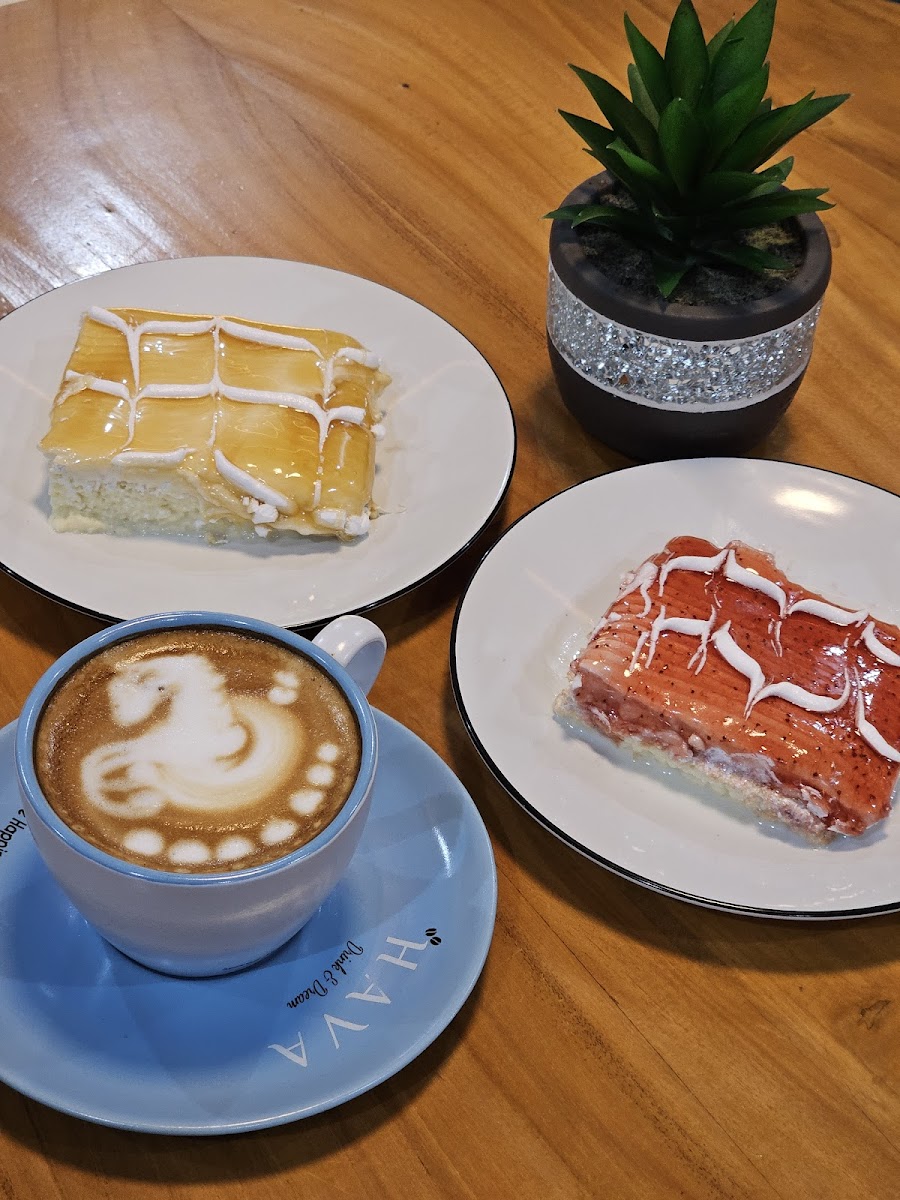 Hava Cafe & Resto Bintaro - Photo 8