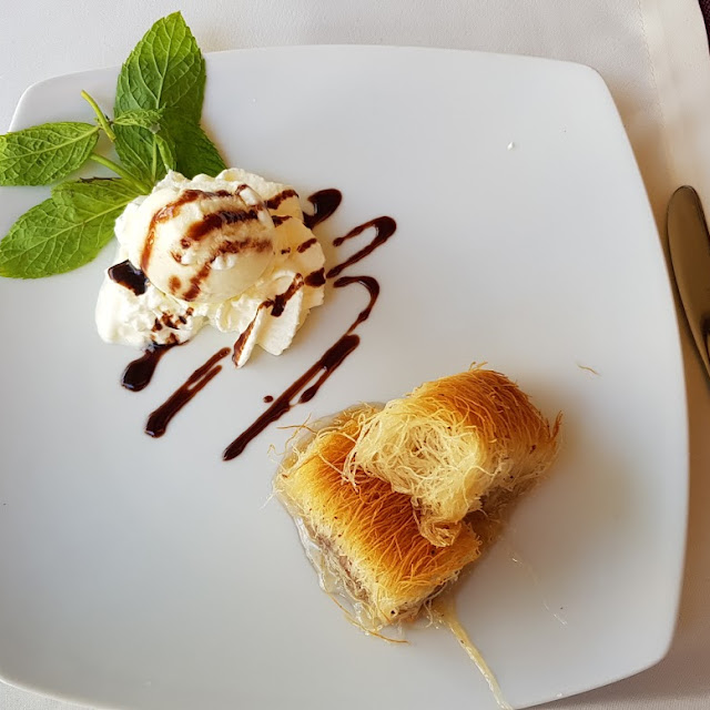 Kadaifi with Ice Cream
