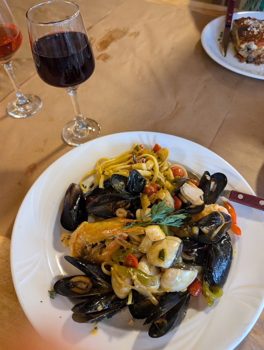 Sousouro Restaurant - Photo 3