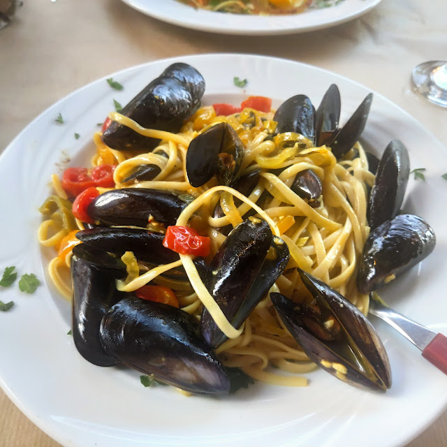 Mussels Spaghetti