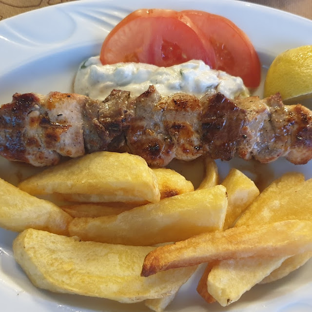 Souvlaki Spezial Pork Chicken Pommes Tzatziki