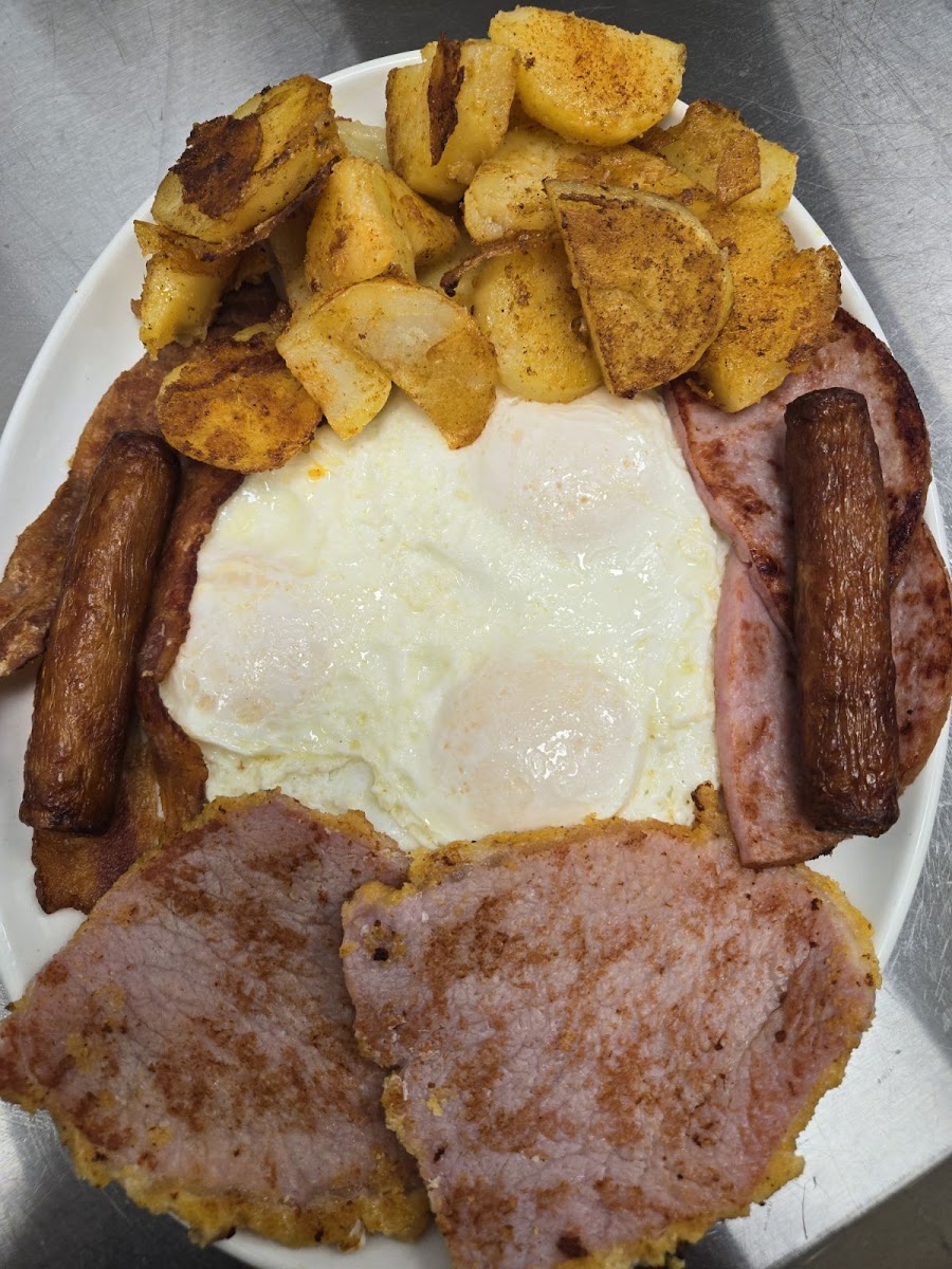 Pan and grill inc. - Photo 4
