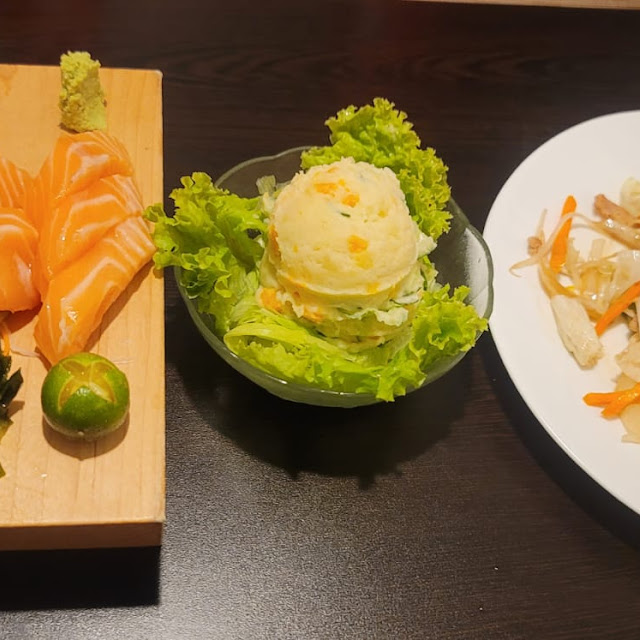 Salmon Sashimi