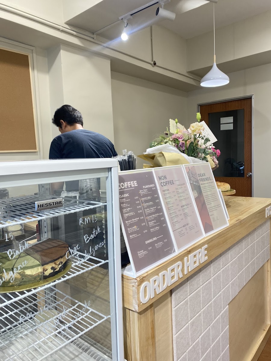 Kopi Akhir Pekan, Shah Alam - Photo 6