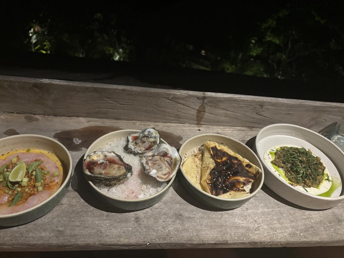 Mana Uluwatu Restaurant & Bar - Photo 5