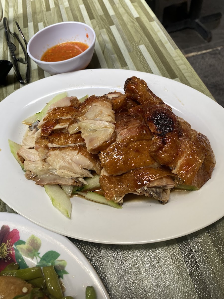 Pin Chuan kopitiam 品泉茶餐室 - Photo 3