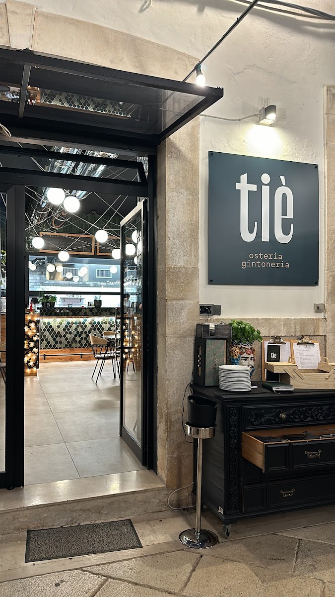 TIE' OSTERIA GINTONERIA