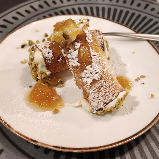 Cannoli