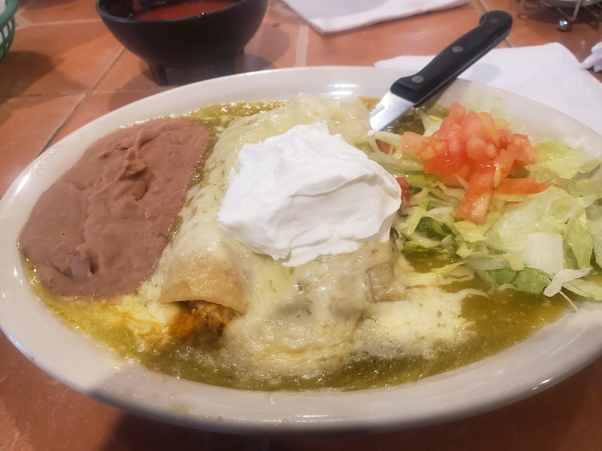 Los Garcia Restaurant - Photo 4
